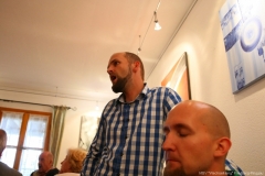 eos_4244